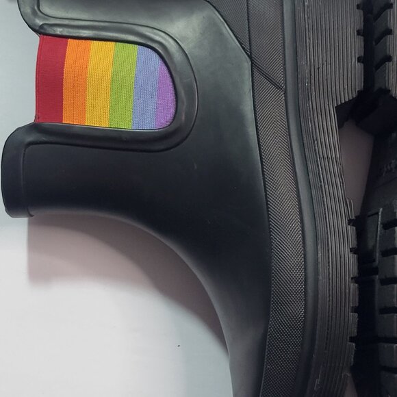 Chooka Black Rainboot LGBTQ+ Pride Eastlake Chelsea Boot Women's Size 7 - Picture 2 of 8